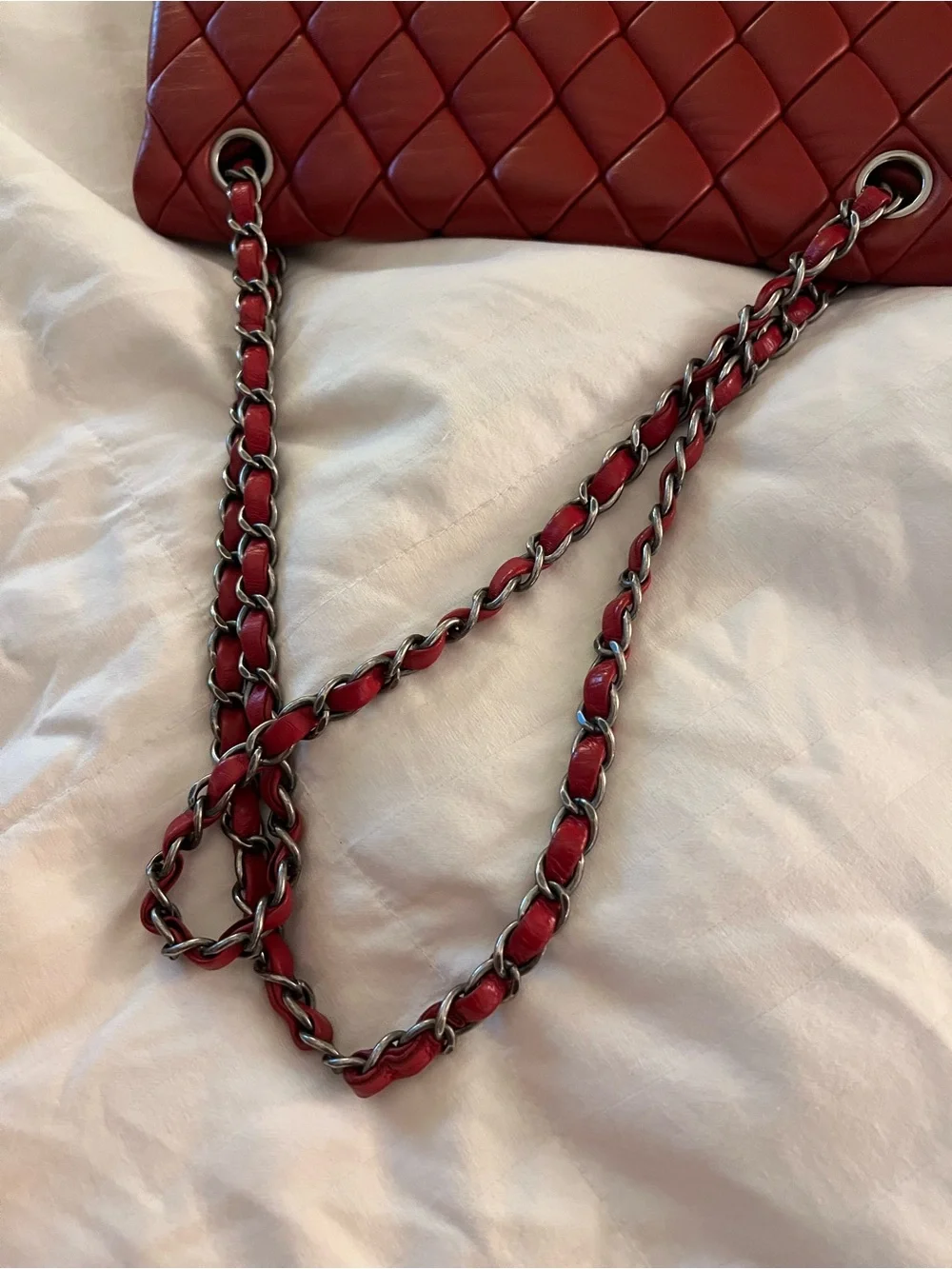 CHANEL Red flap bag
